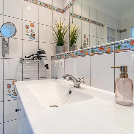 Nr 7 Im Sonnenbad * 萨斯尼茨