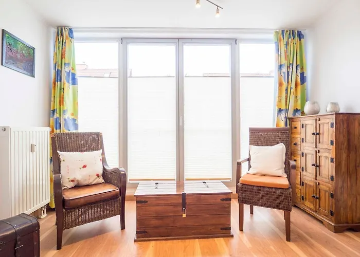 Nr 7 Im Sonnenbad * Sassnitz