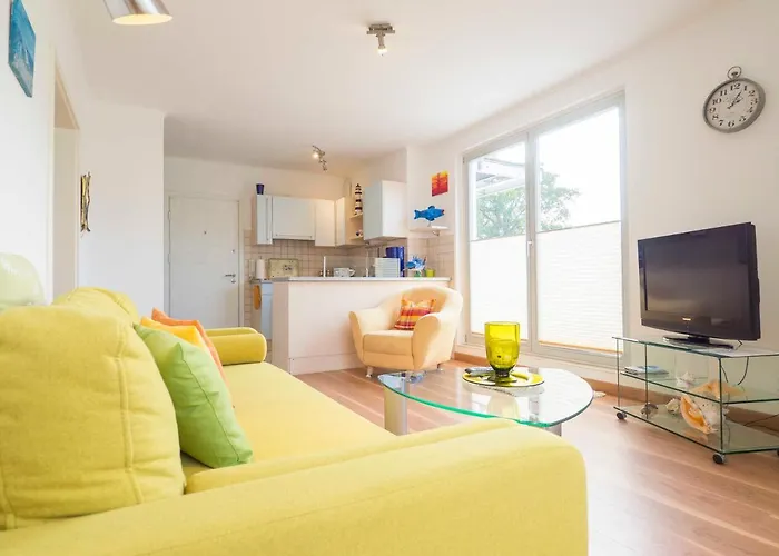 Nr 7 Im Sonnenbad * Sassnitz