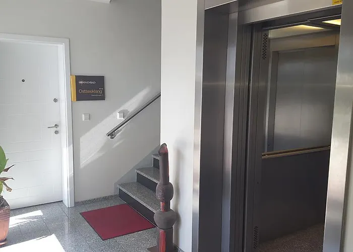 Nr 7 Im Sonnenbad * Sassnitz